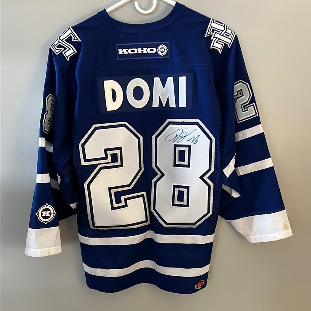 Authentic Tie Domi Signed Toronto Maple Leafs Jersey